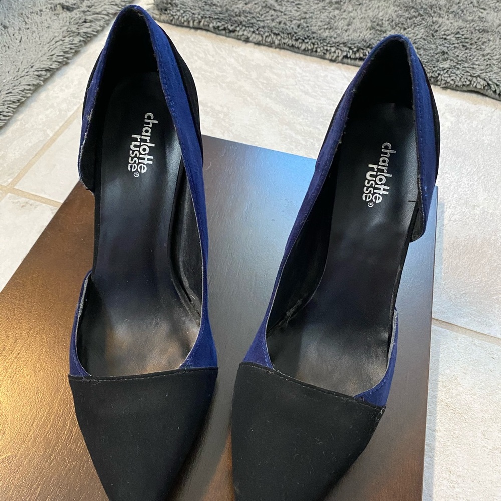 Black And blue heels size 8 brand new